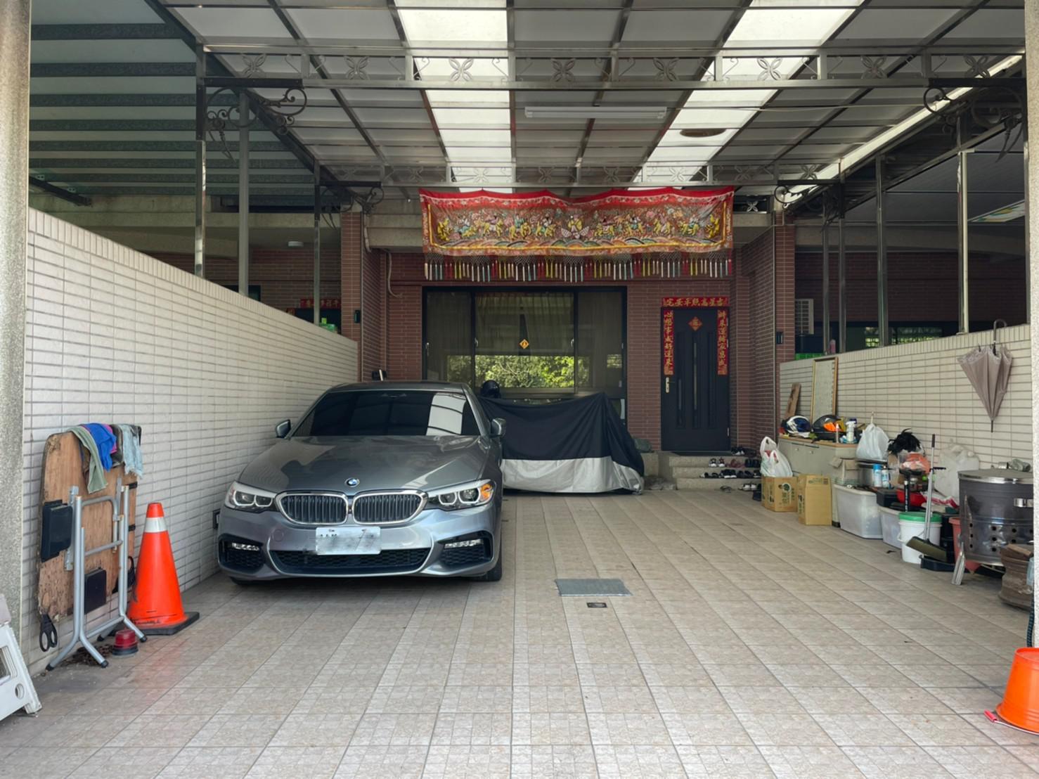 面大坪頂公園面寬大地坪雙車美墅