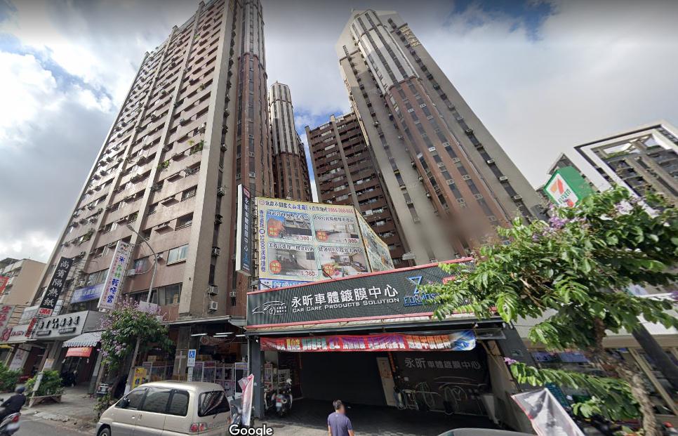 文山特區建國路上便宜樓店