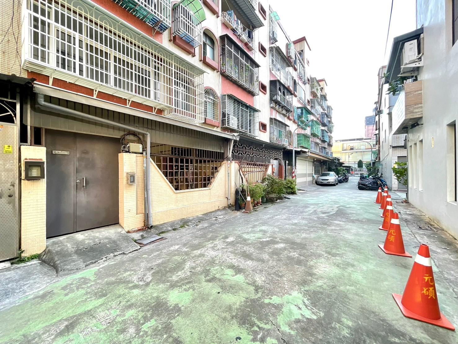 大昌*正忠商圈/免整理收租公寓1樓