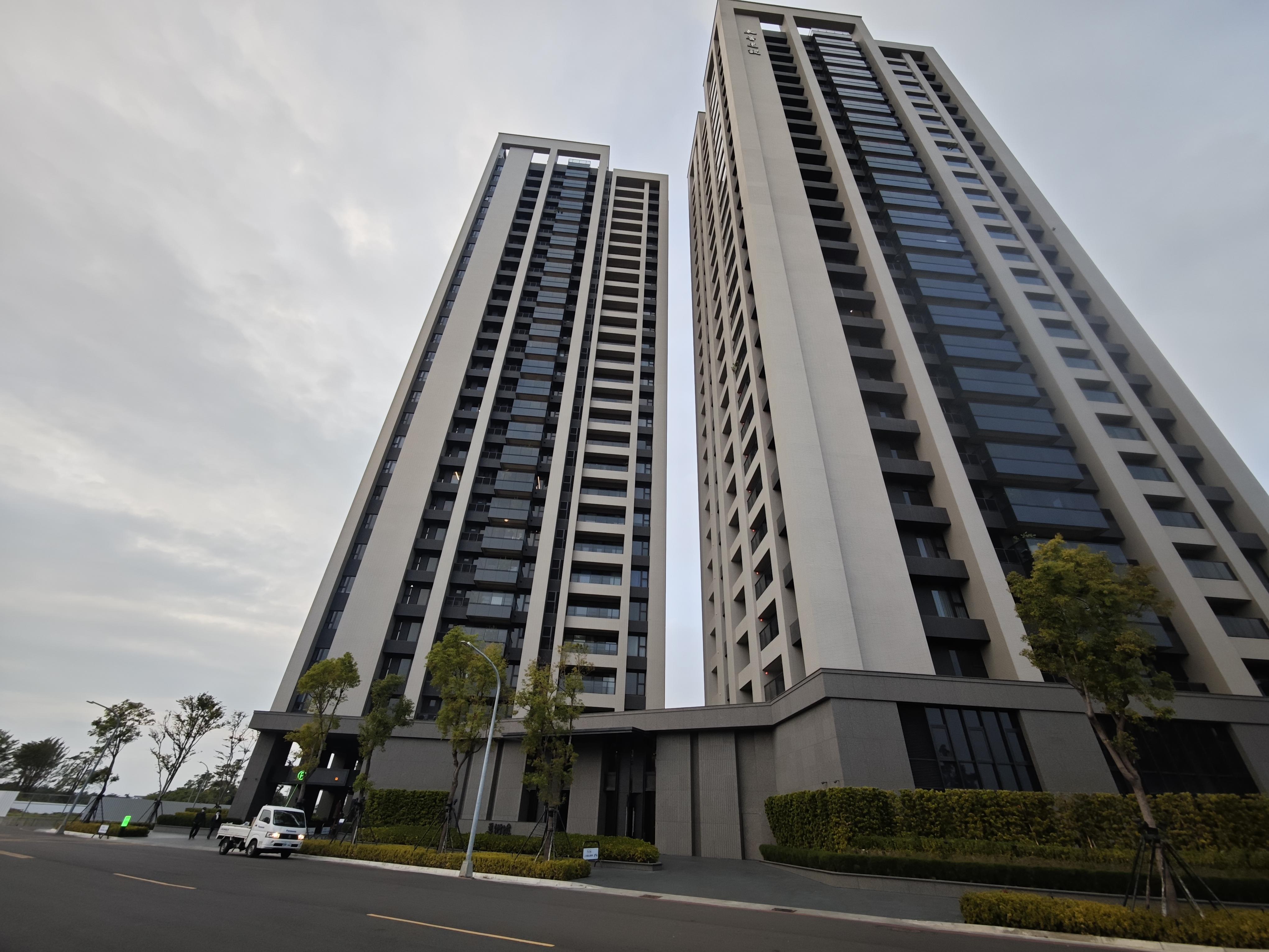 太普美術海高樓層邊間三房平車
