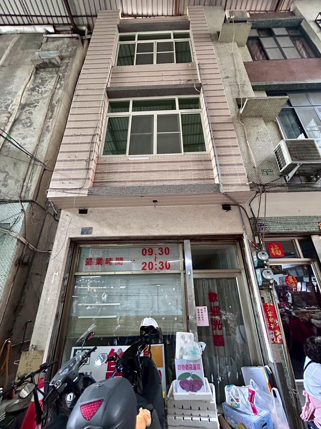 三多光華商圈~商五地吃市邊間透天