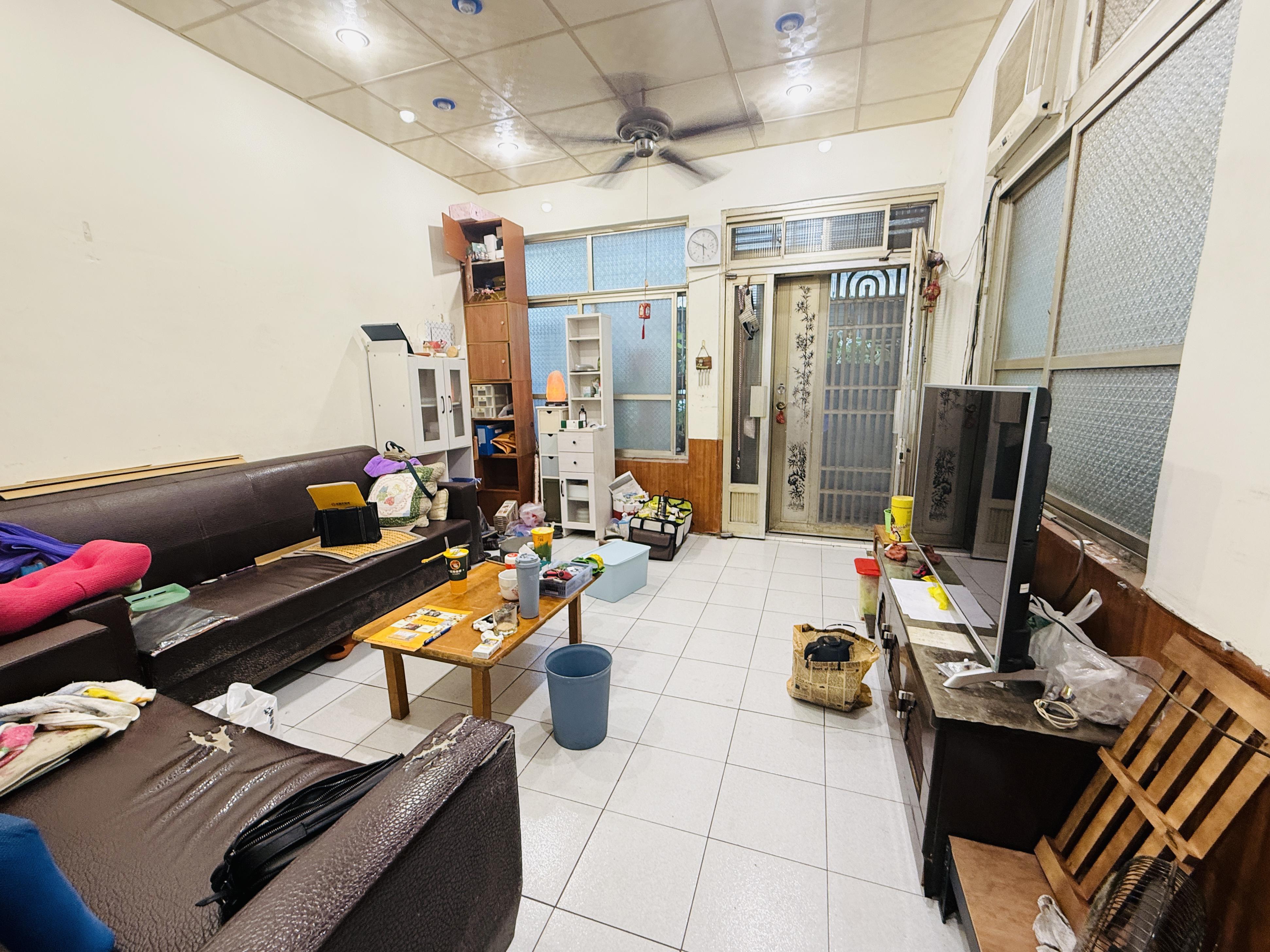 鳳山三井Lalaport雙捷運鬧中取靜美透天