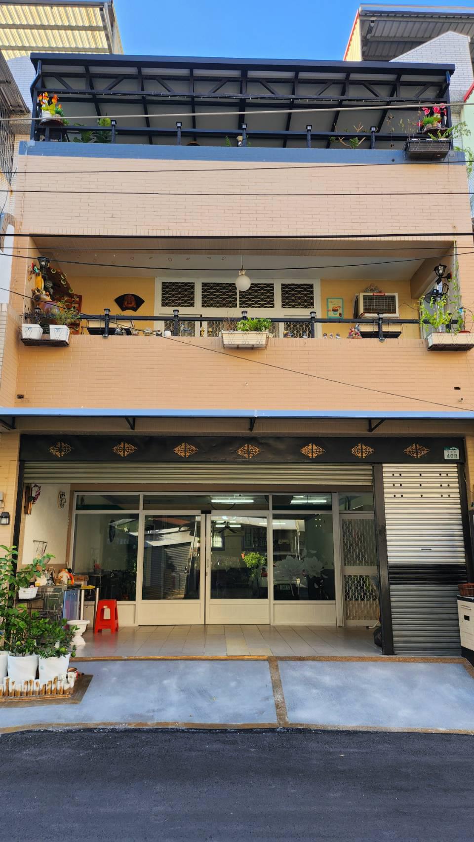 近81期.大地坪.大面寬.正四樓透天.可停多車