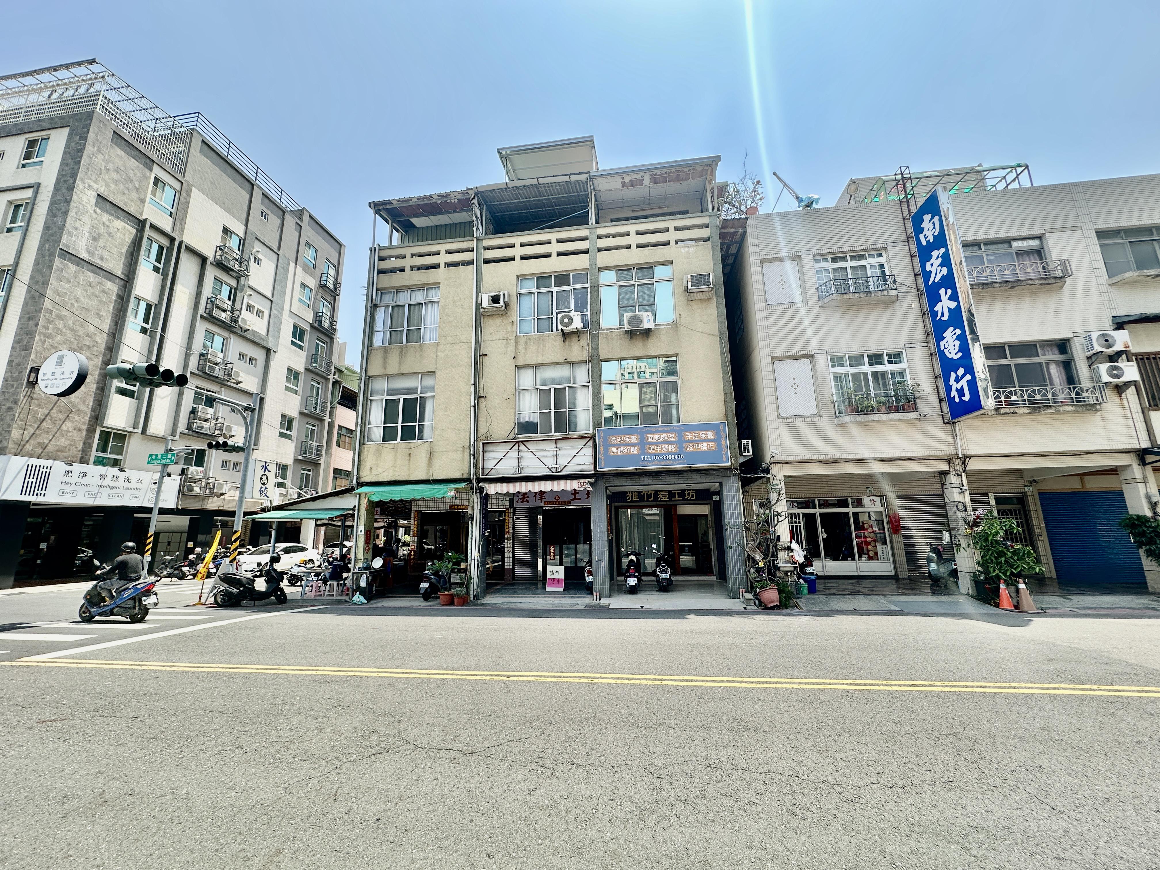 R8捷運苓雅來財亞灣區商業區黃金透天店面