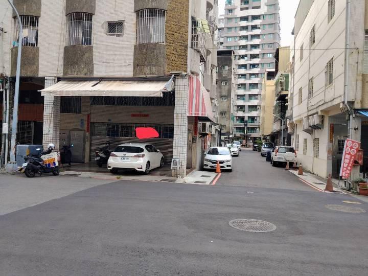 明誠高中面寛7米▲窗公寓一樓店住可停五部車