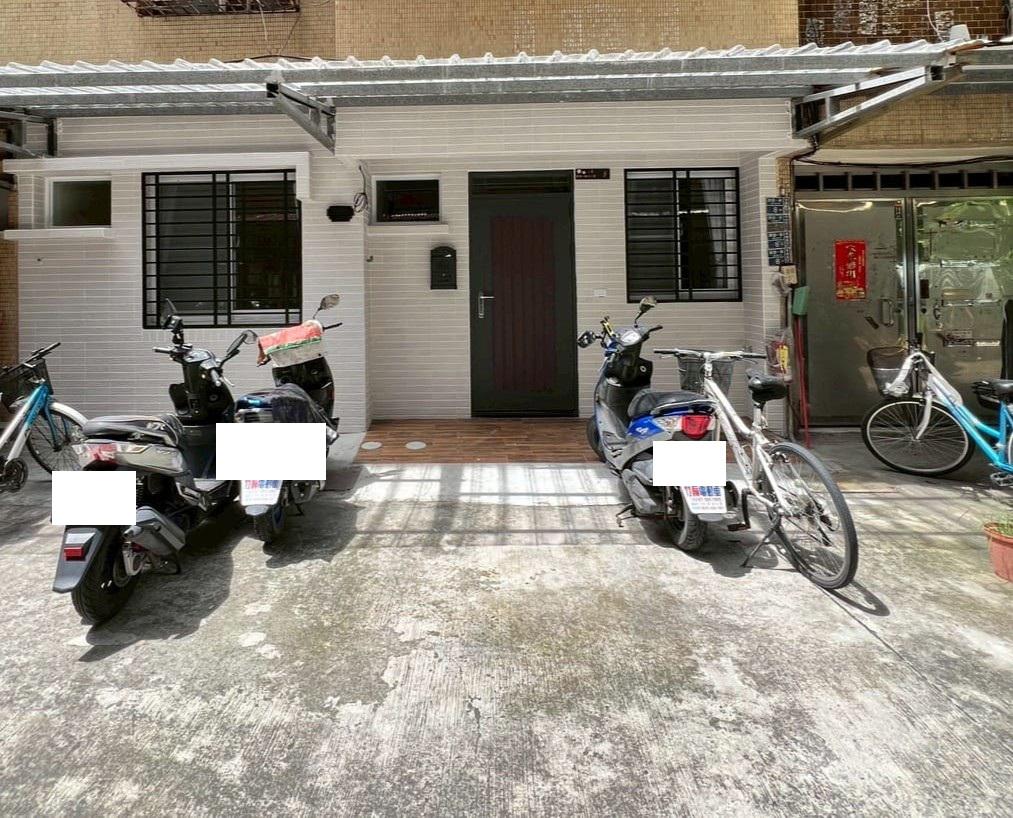 中正國小/武廟商圈翻新三房公寓一樓