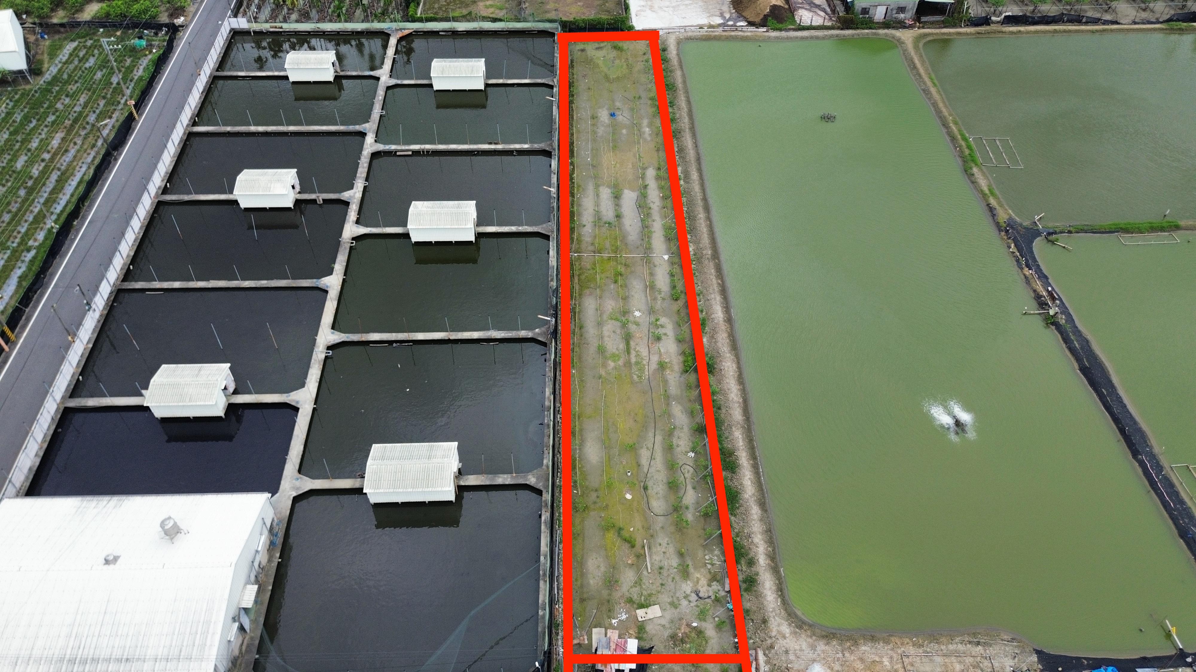 九如鄉近國三交流道有水臨路農地