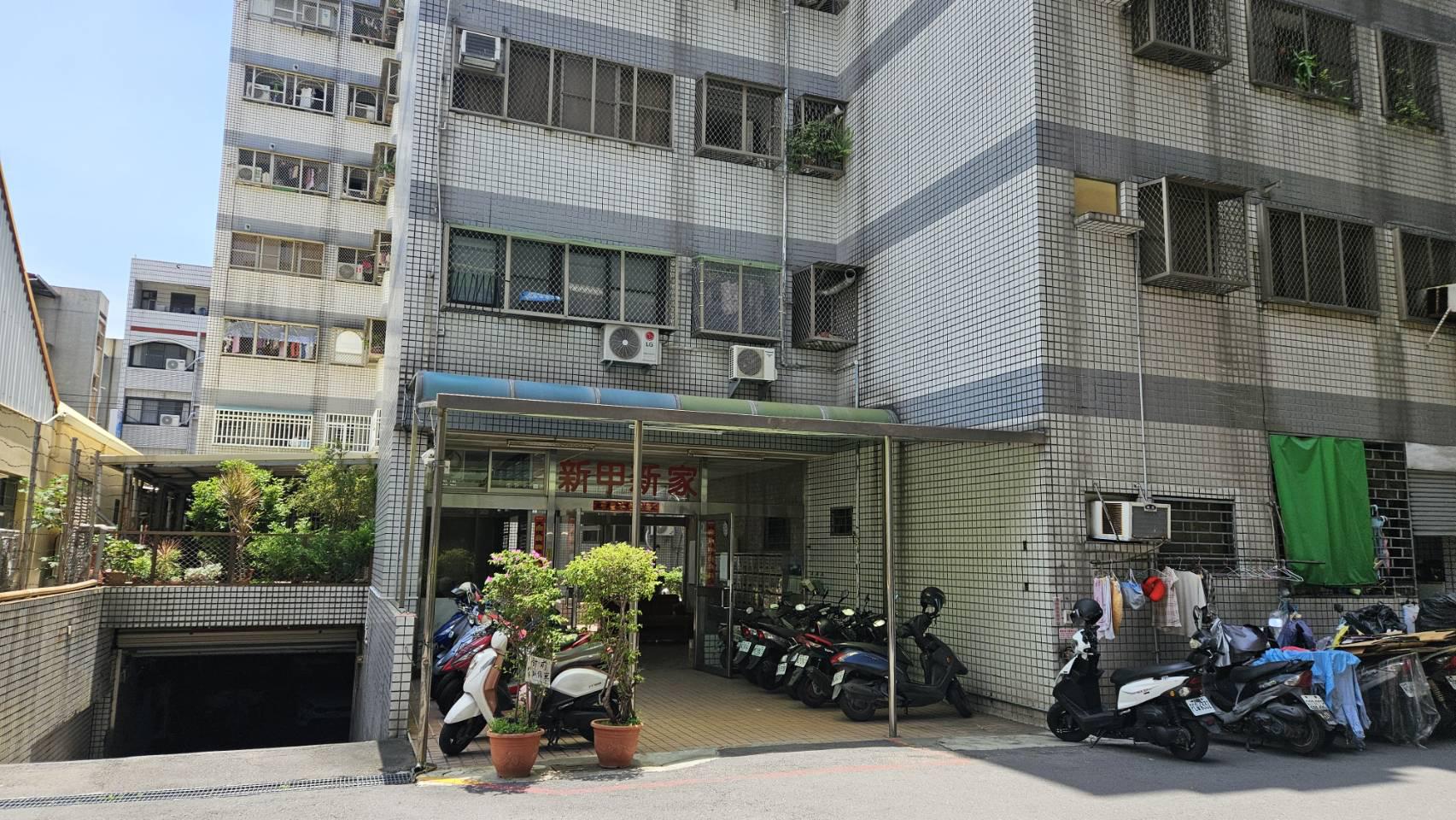 大明商圈.陽台進出.正3房明亮美華廈