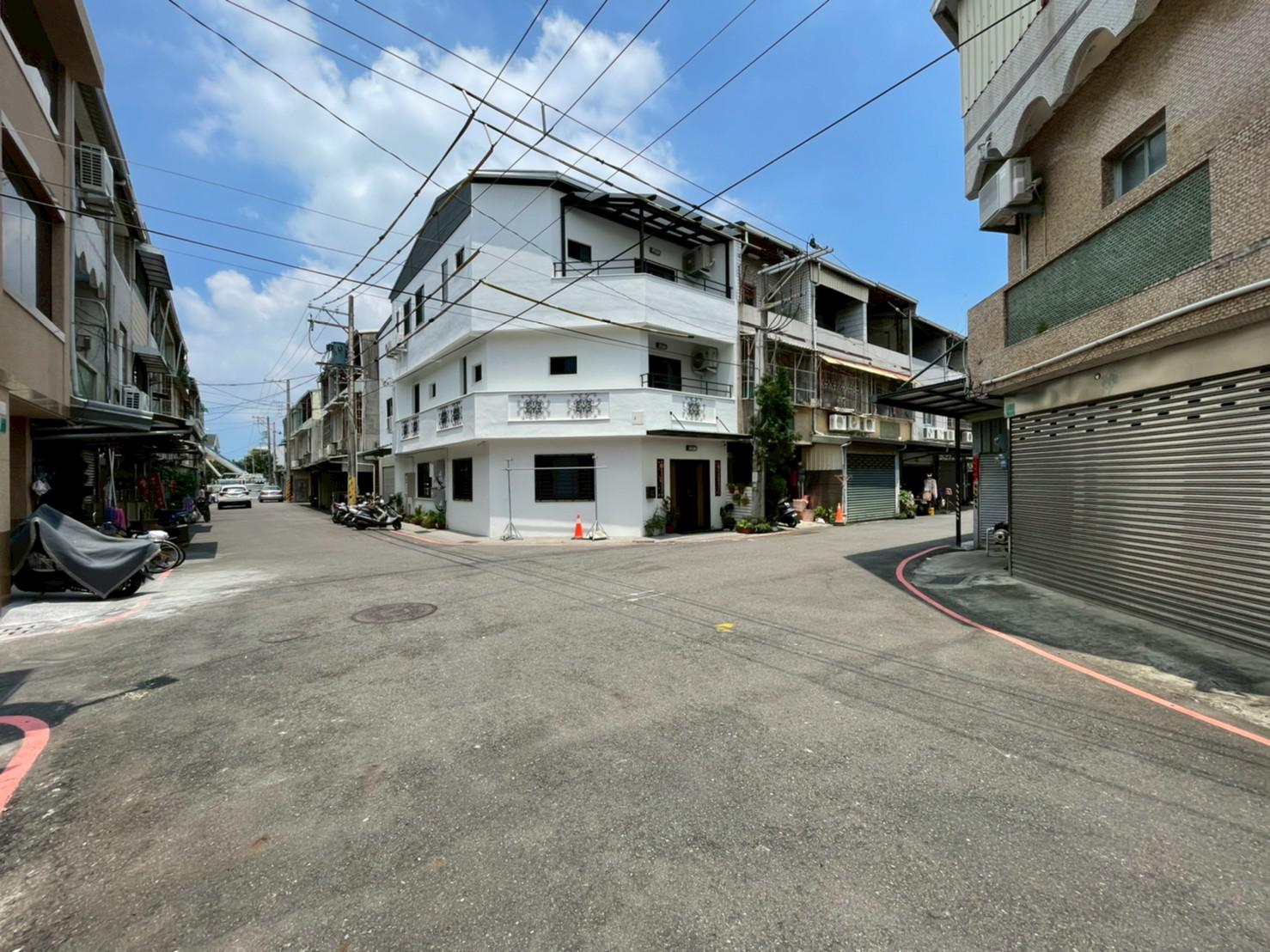 台南仁德邊間全屋整理三面採光透天厝