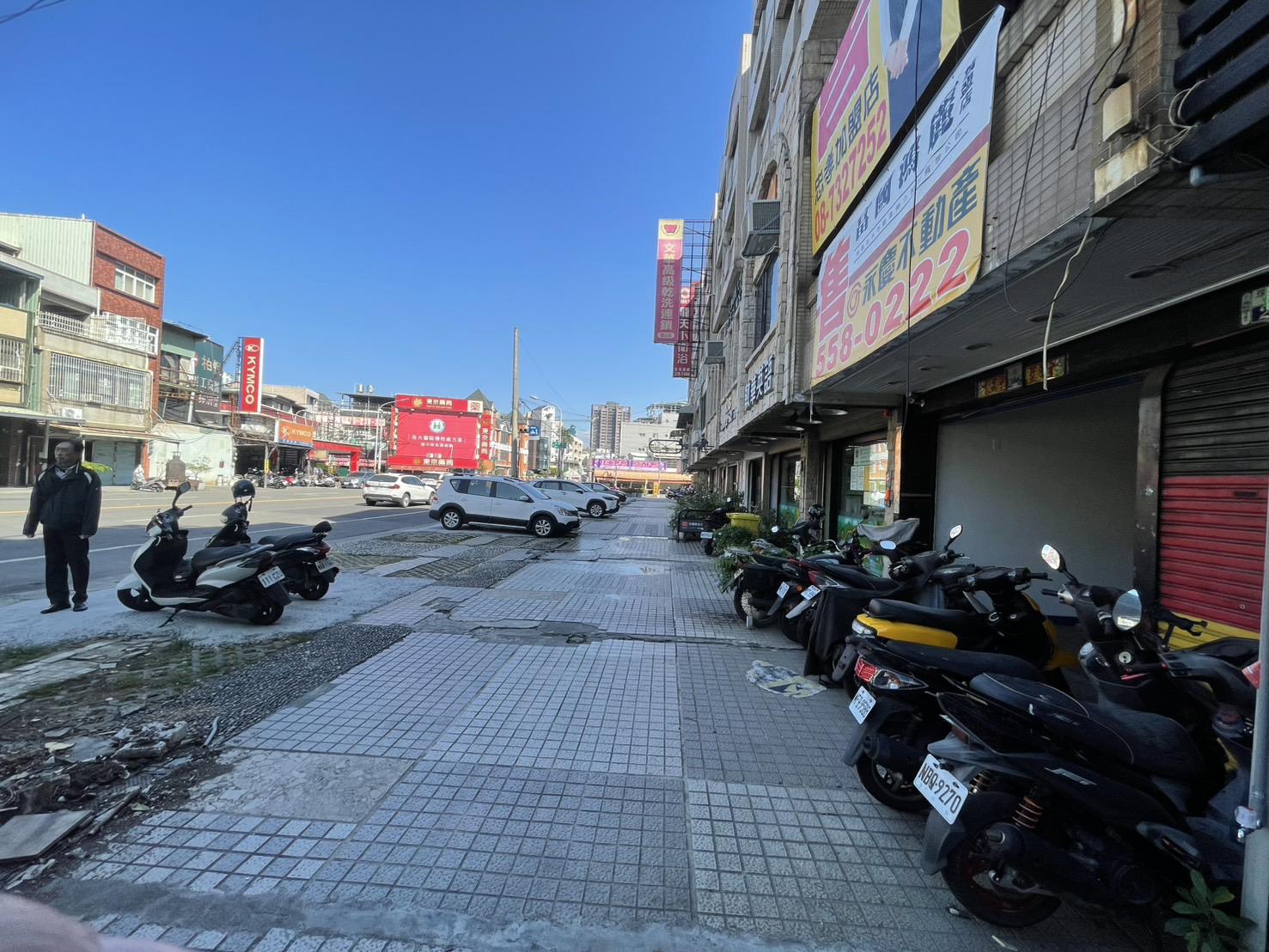 澄清湖近建工商圈黃金店面透天+雙車位