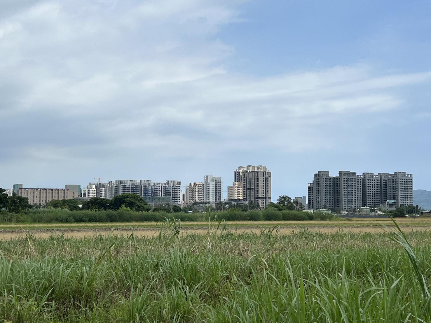 【近高雄大學特區黃金農地】方正易規劃增值潛力爆棚