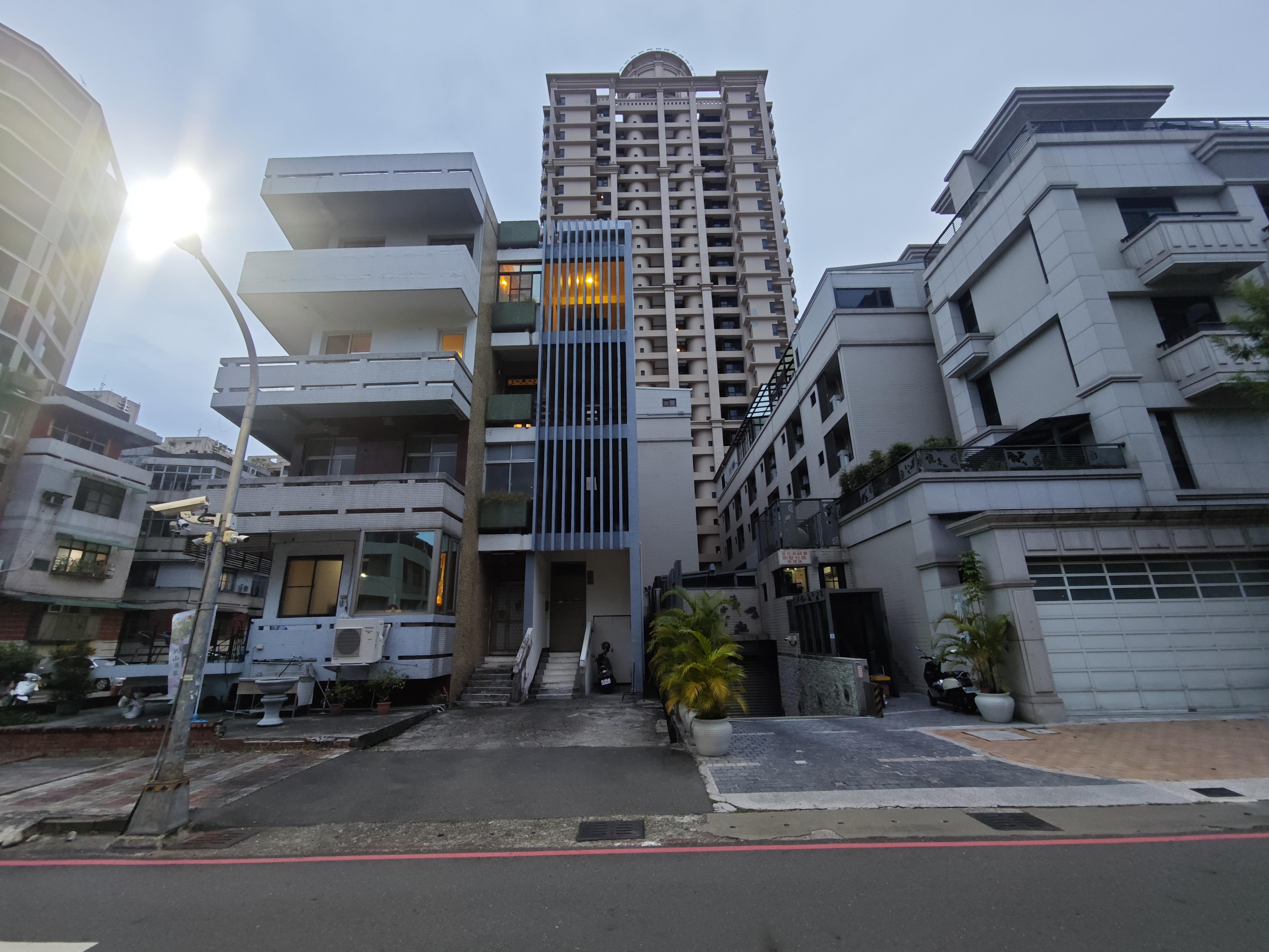 稀有釋出文化中心大地坪獨棟可停車公寓