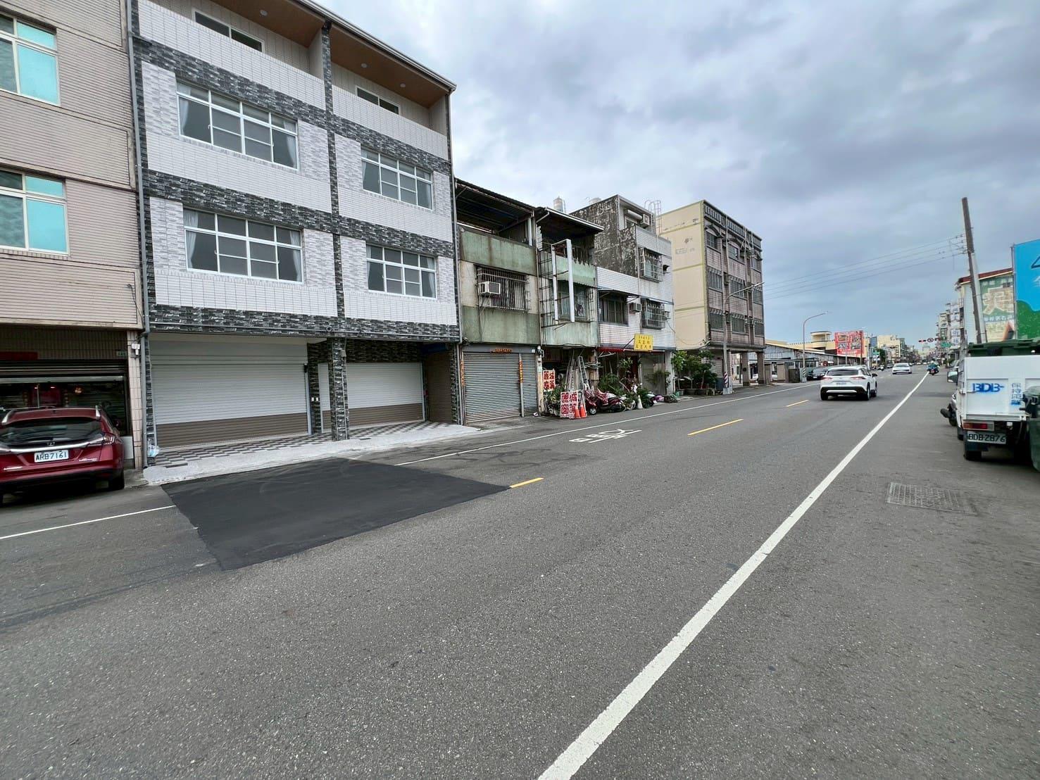桂林商圈/明義國中:15米路上4套房透天店住A