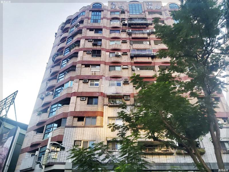 戀戀河畔樹海1+2文藝店住