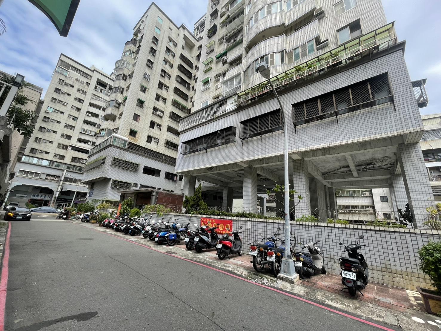 近美術館果貿瑞豐社區優質大三房+平車