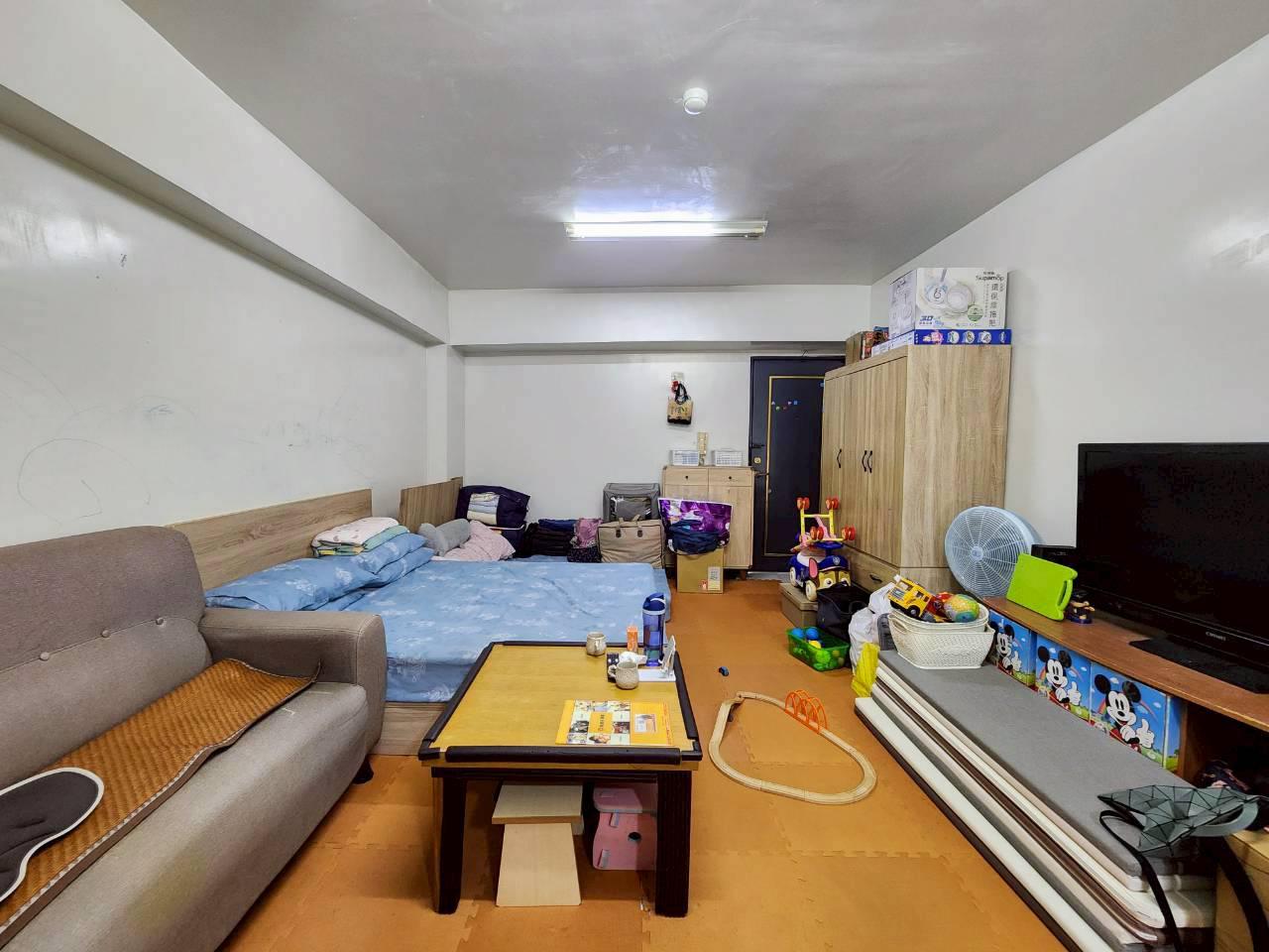 文藻商圈/衛浴開窗/有翻新大套房