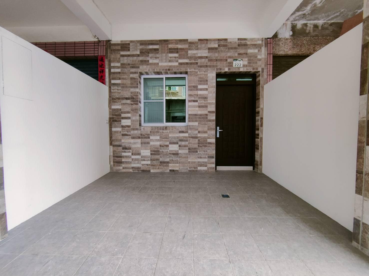 瑞隆商圈1+2店住公寓門口停車