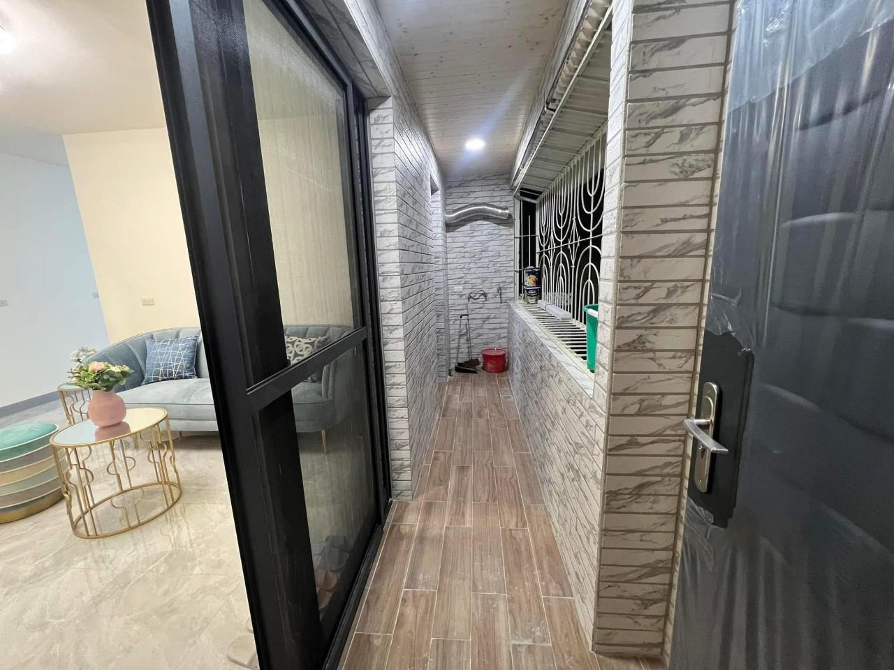 科工館全新翻修陽台進出大露台2樓溫馨美2房