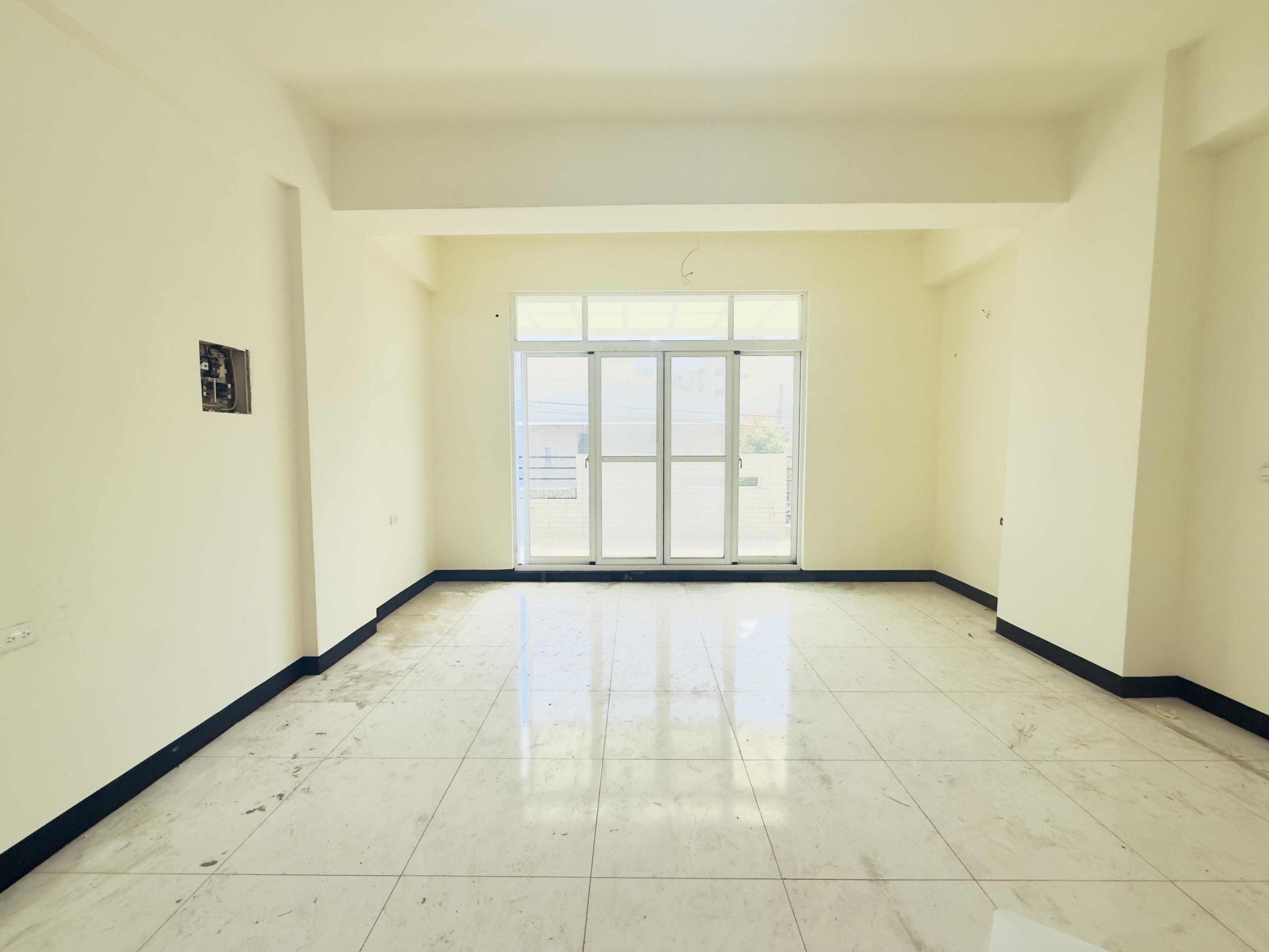 20251105171358972261.jpg 05.jpg