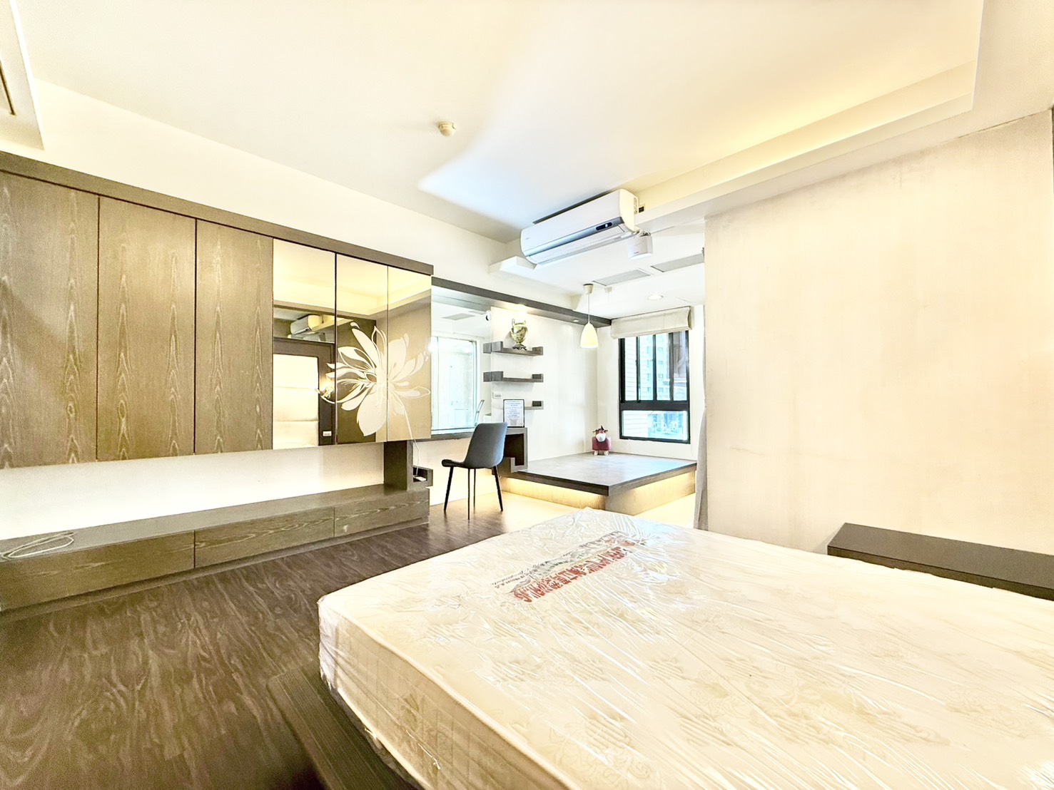 20251106133815390959.jpg 06.jpg