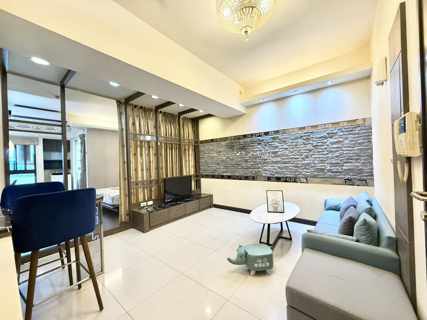 美術館小豪宅一房一廳(主坪12.7大套房)