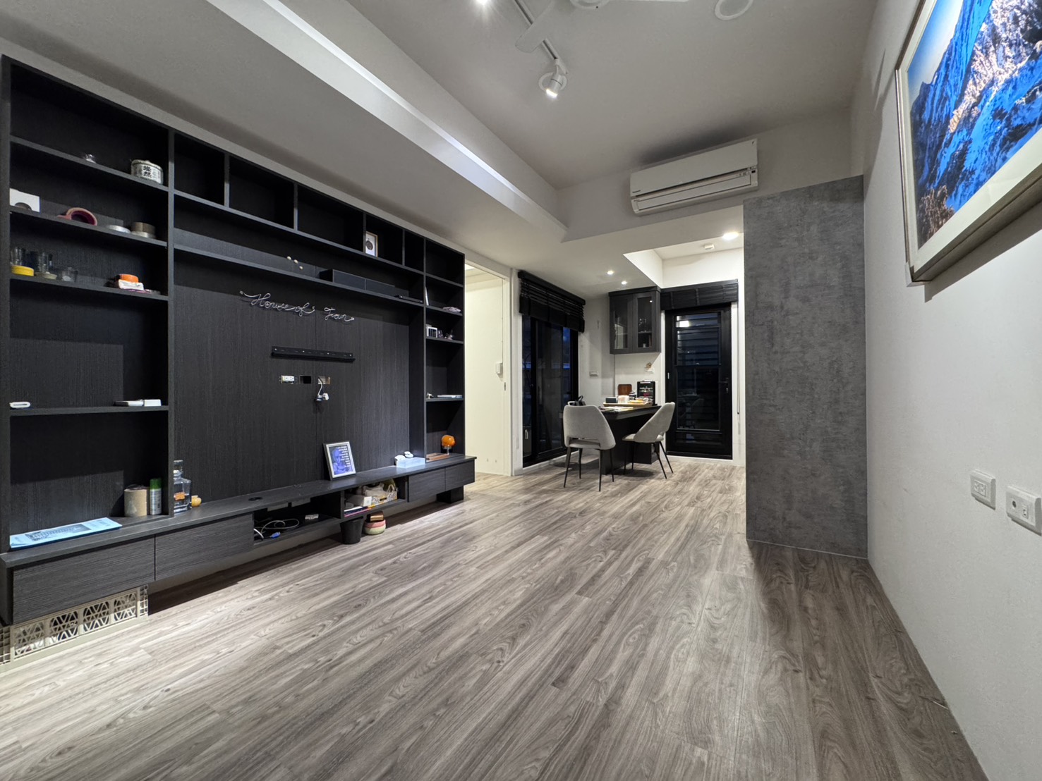 20251107133705564688.jpg 01.jpg