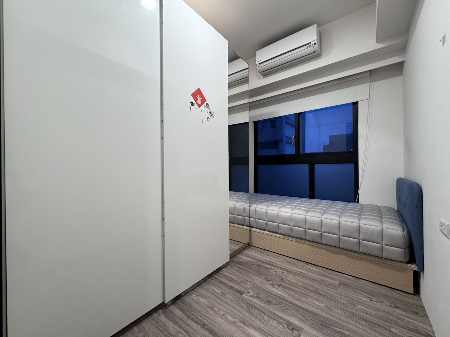 20251107133705614878.jpg 09.jpg