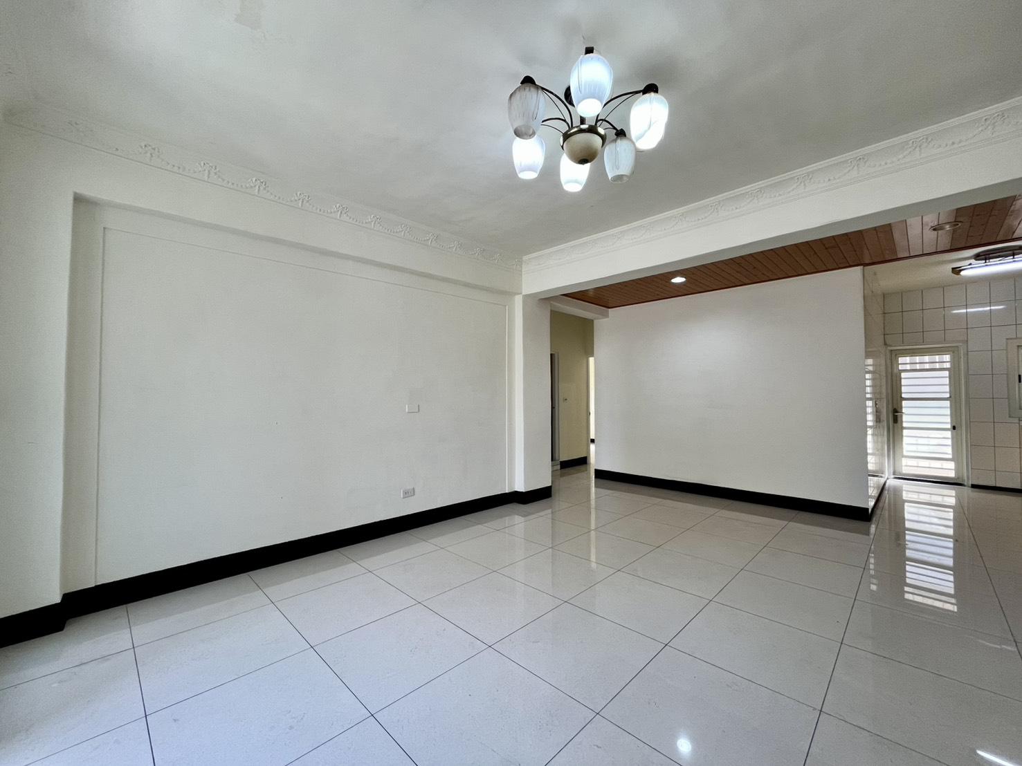 購屋首選大昌商圈明星學區三房美寓