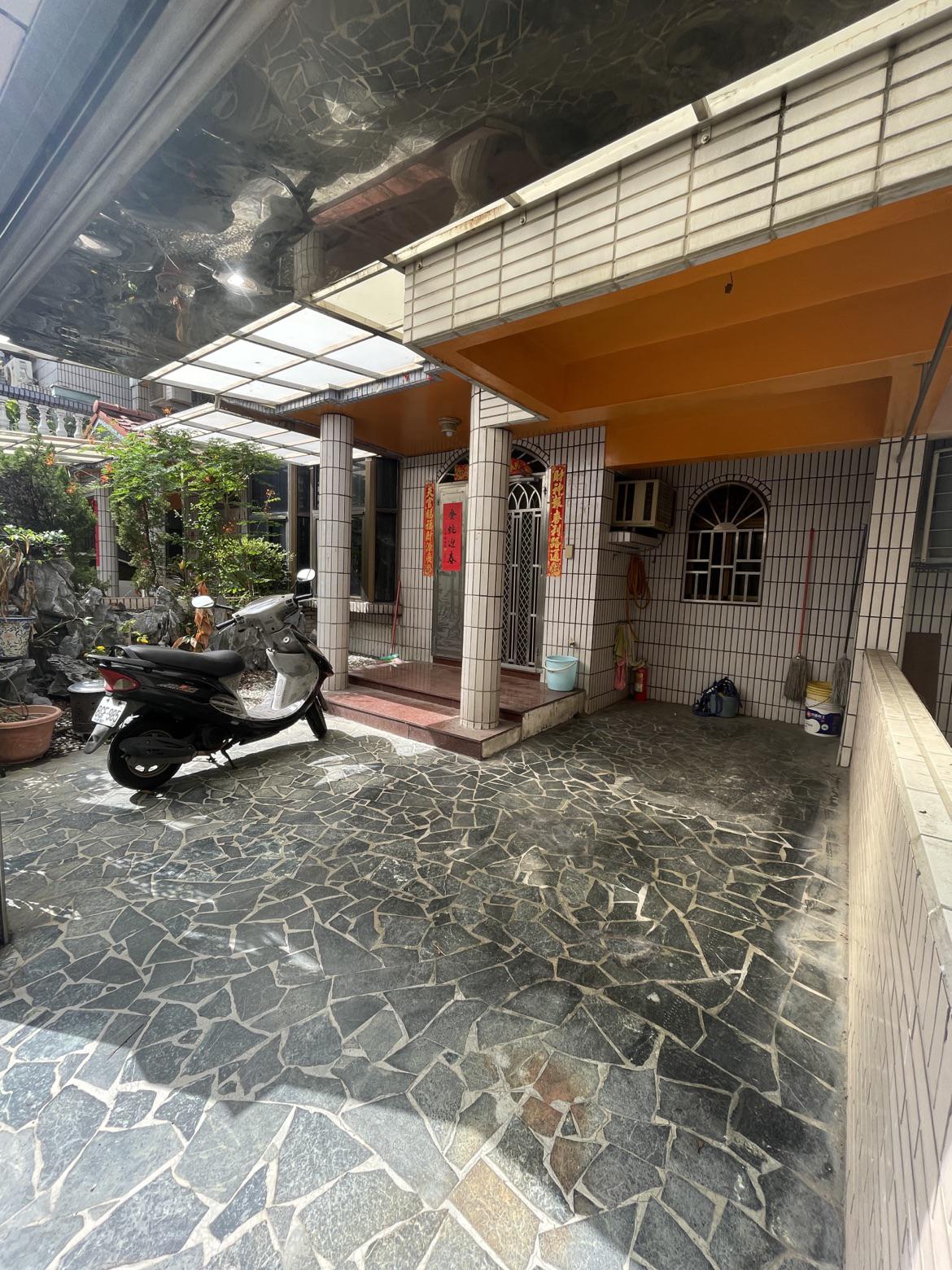 鳥松本館大地坪豪華別墅