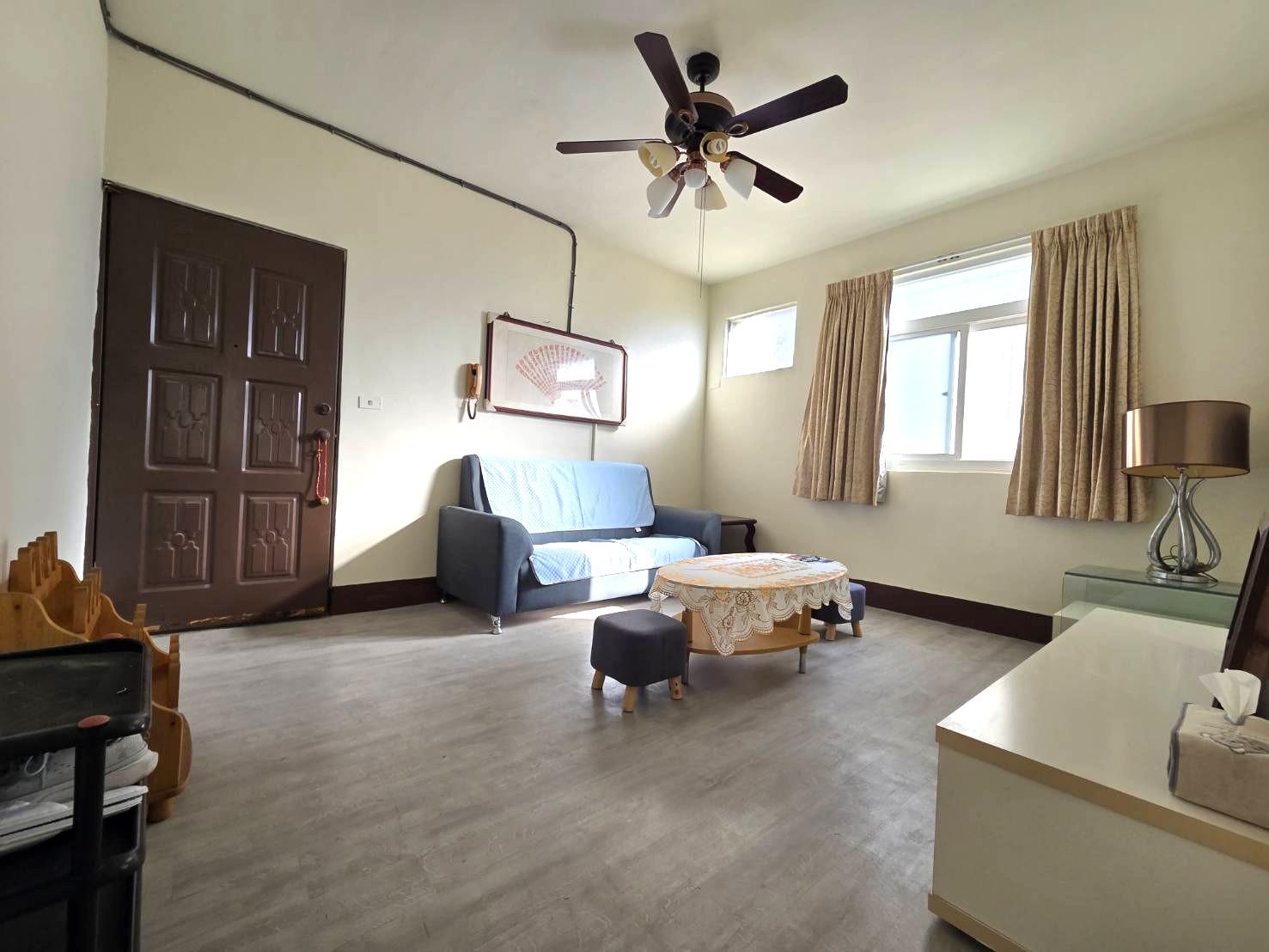 大順輕軌/綠園道健身傢俱全大三房寓所