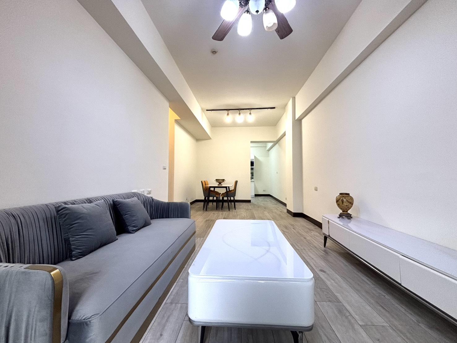 狂降!亞灣市心華尚STAR採光大兩房車位