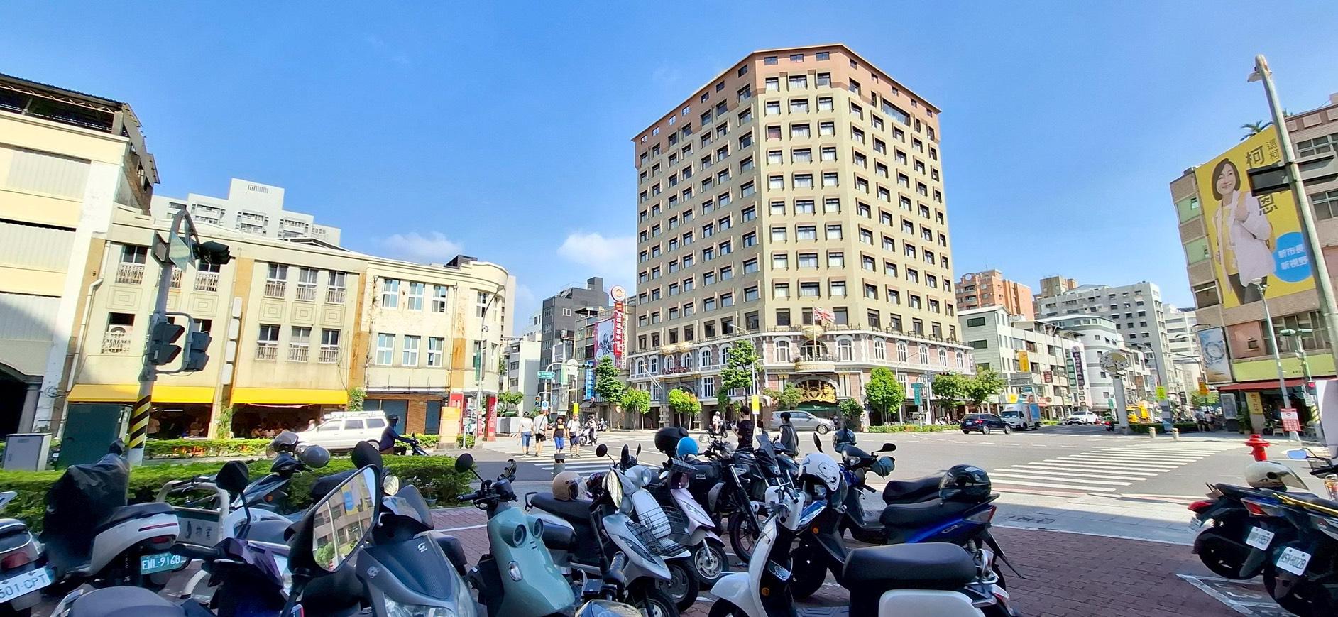 亞灣鄰駁二藝術特區高樓層精緻套房