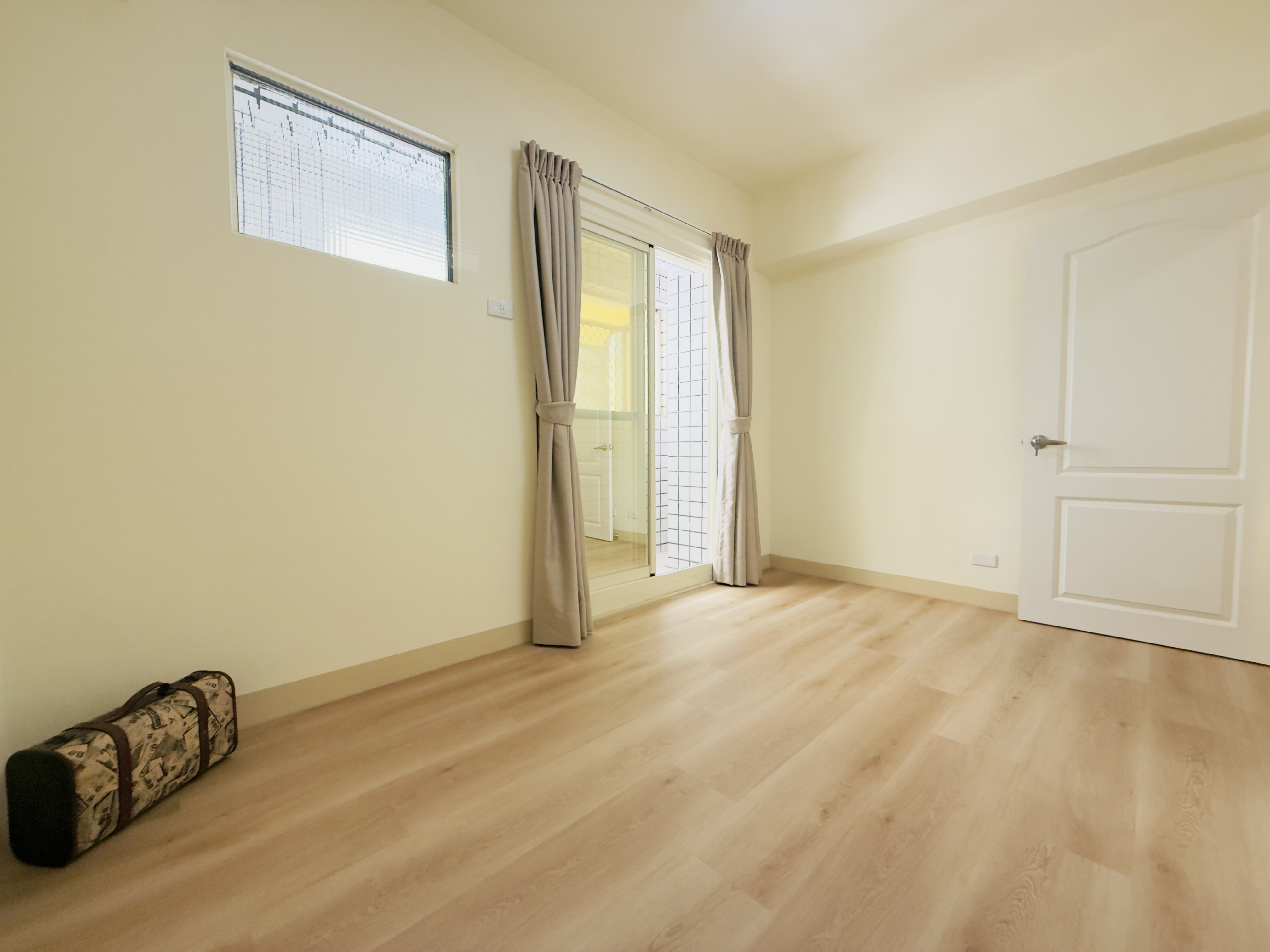 20251204142959721663.jpg 05.jpg