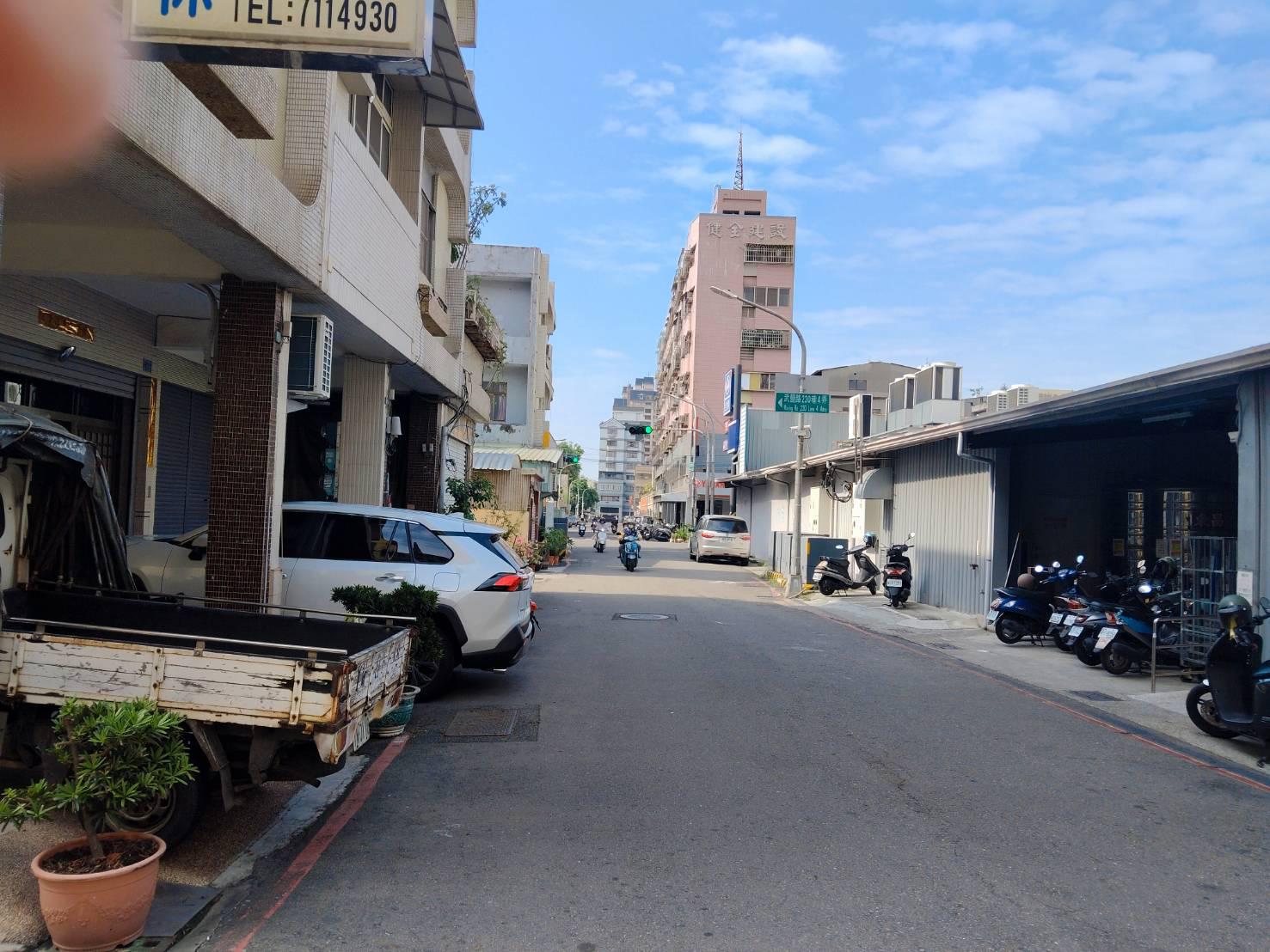 衛武營都會公園精裝公寓二樓