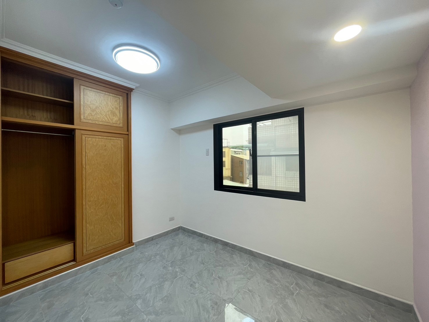 20251209153636196056.jpg 科工館大四房014.jpg