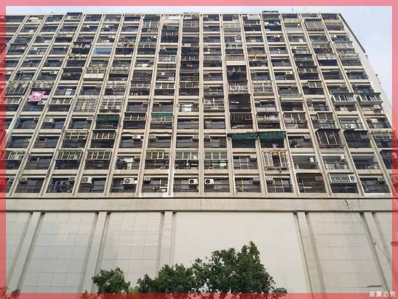 愛河面七賢路套房六樓