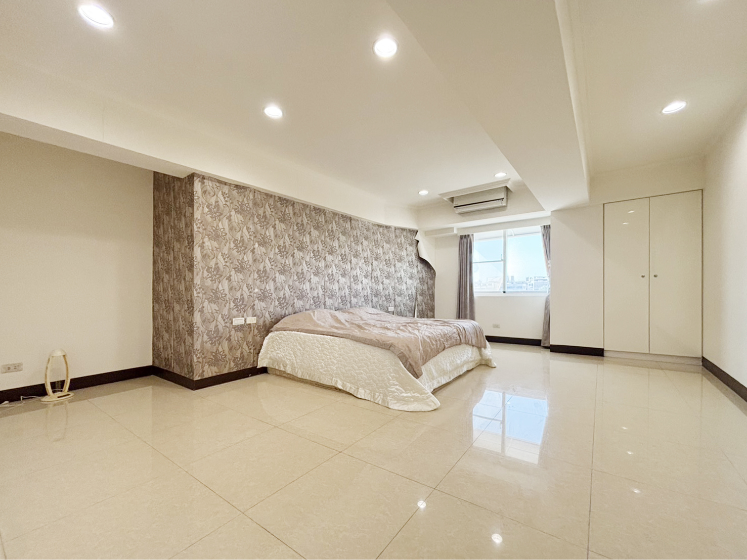 20251219104446522407.jpg 20.jpg