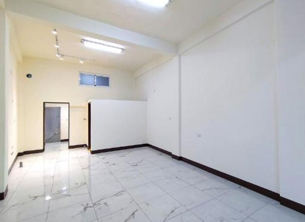 漢民商圈全新整理*公寓1樓店住