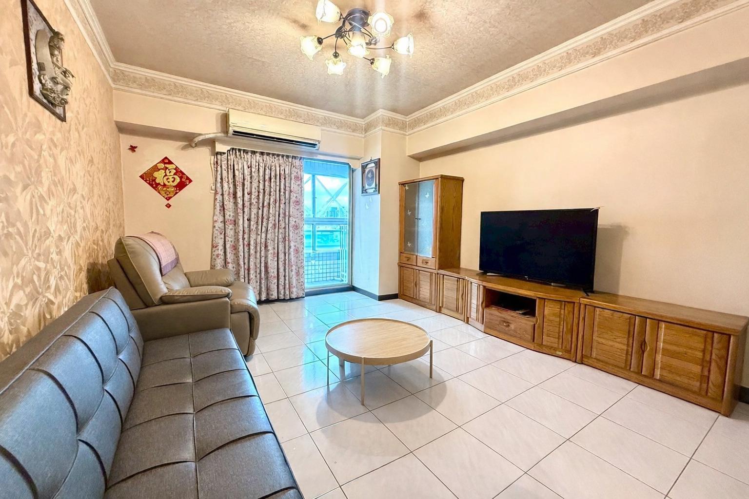 喜歡大空間的別錯過！三面採光大四房＋平車