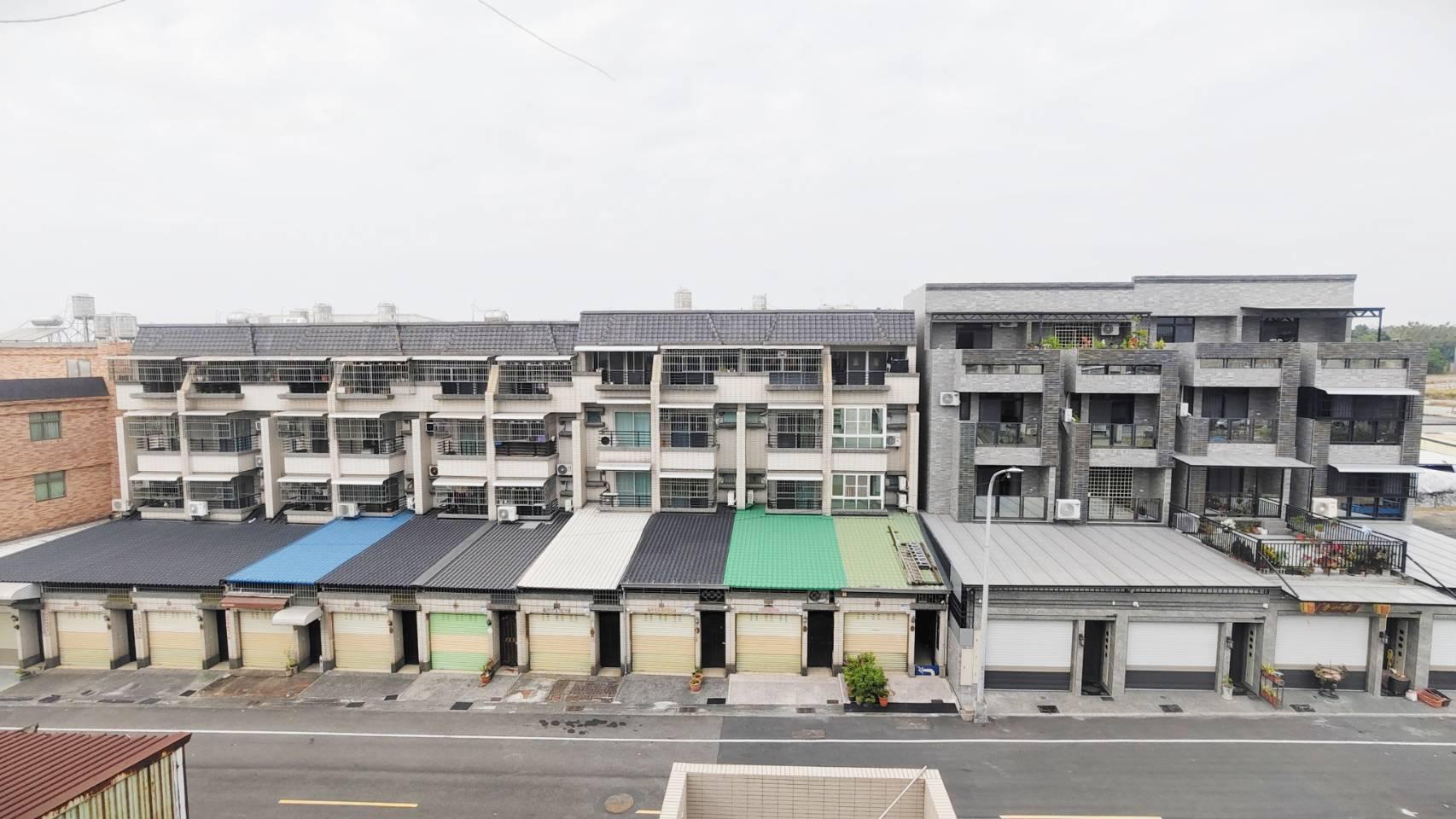 小港高坪高餐旅大學大露台4樓車墅