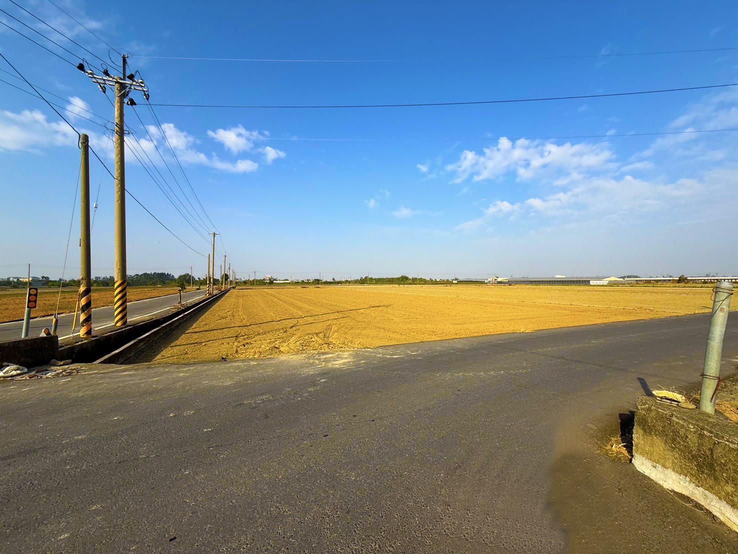 台南六甲區龜子港縱貫公路旁近省道3.2分農地