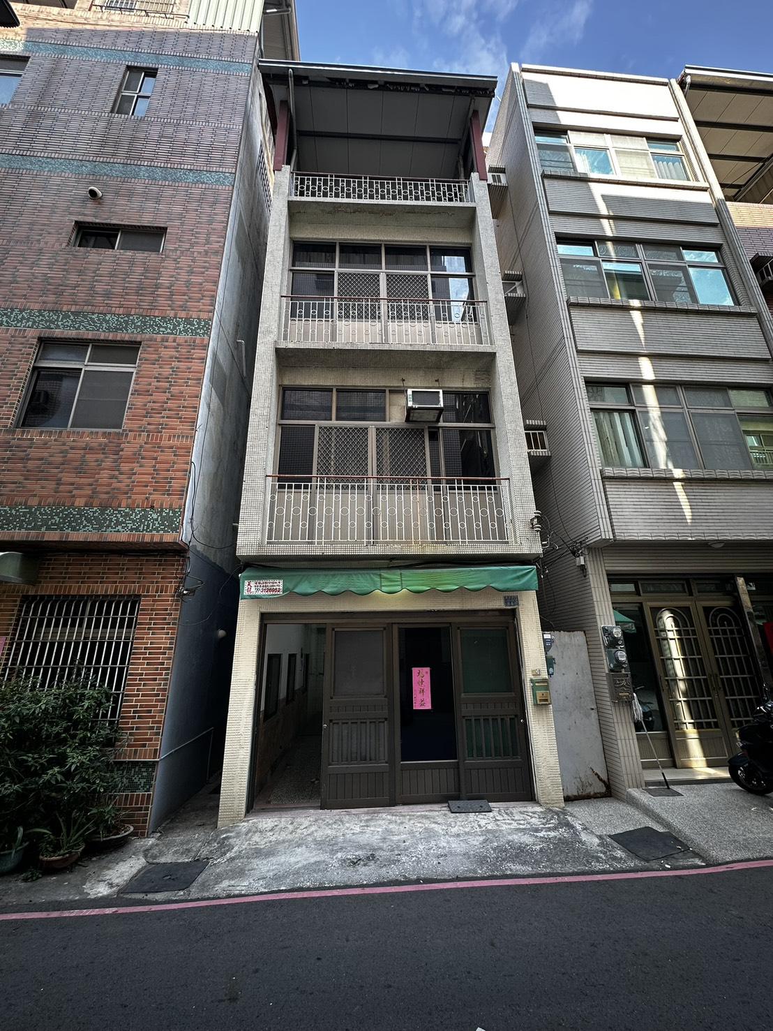 高雄火車站靜巷透天買地送屋