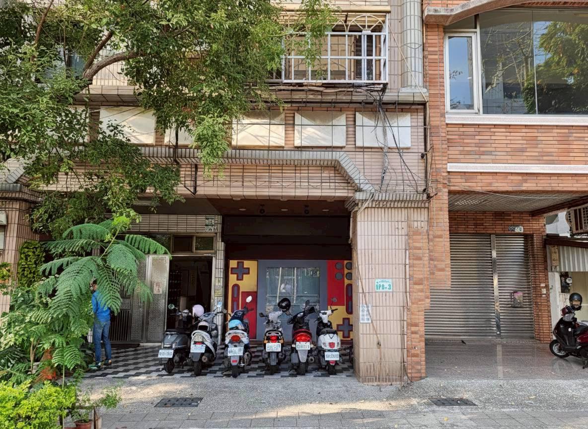 亞洲新灣區/空間超大店住1+2F/近輕軌