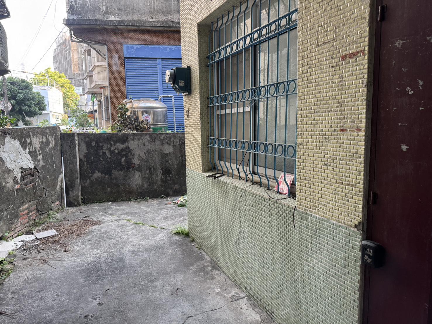 孟母不用再三遷~大寮最超值靜巷大地坪透天