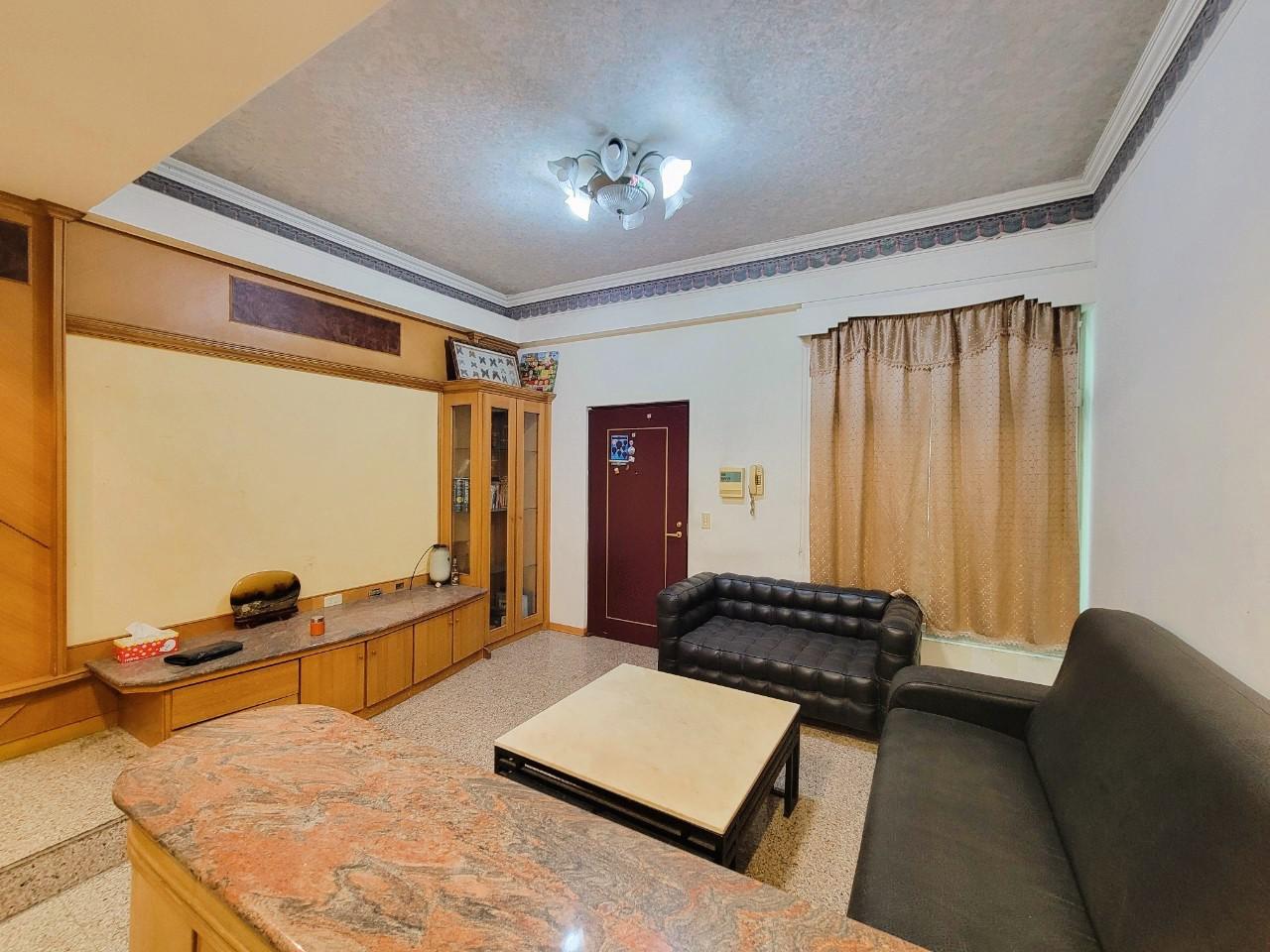 單坪不到20萬！可停『雙』休旅車！幽美車庫透天