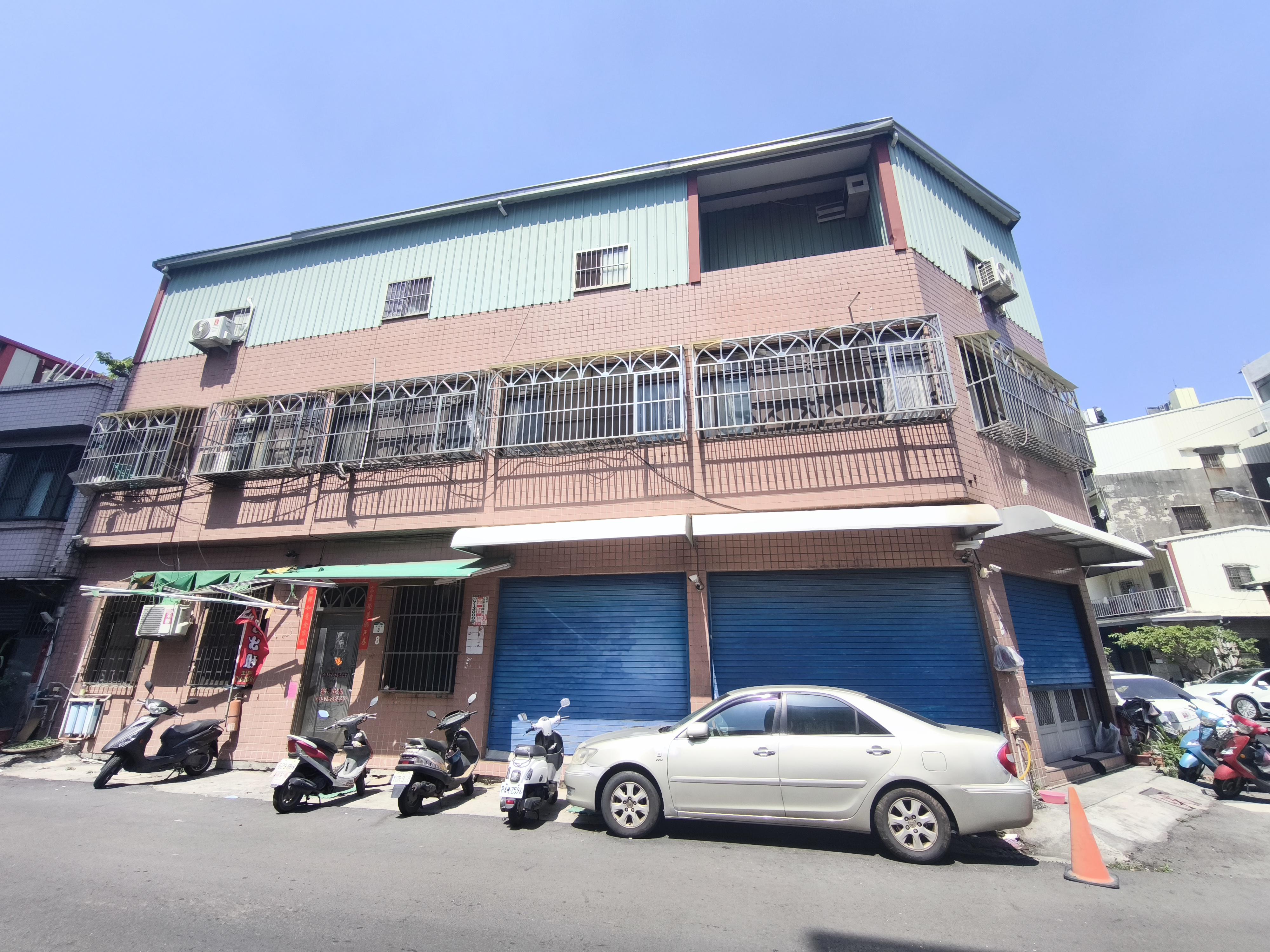 前鎮大地坪三角窗收租透天(未保登)