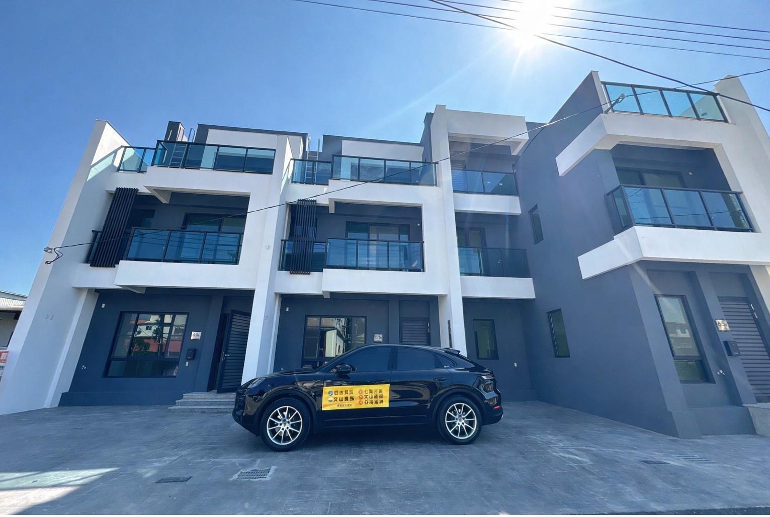 内埔好山好水好養生近榮總全新雙車透天Ⅱ