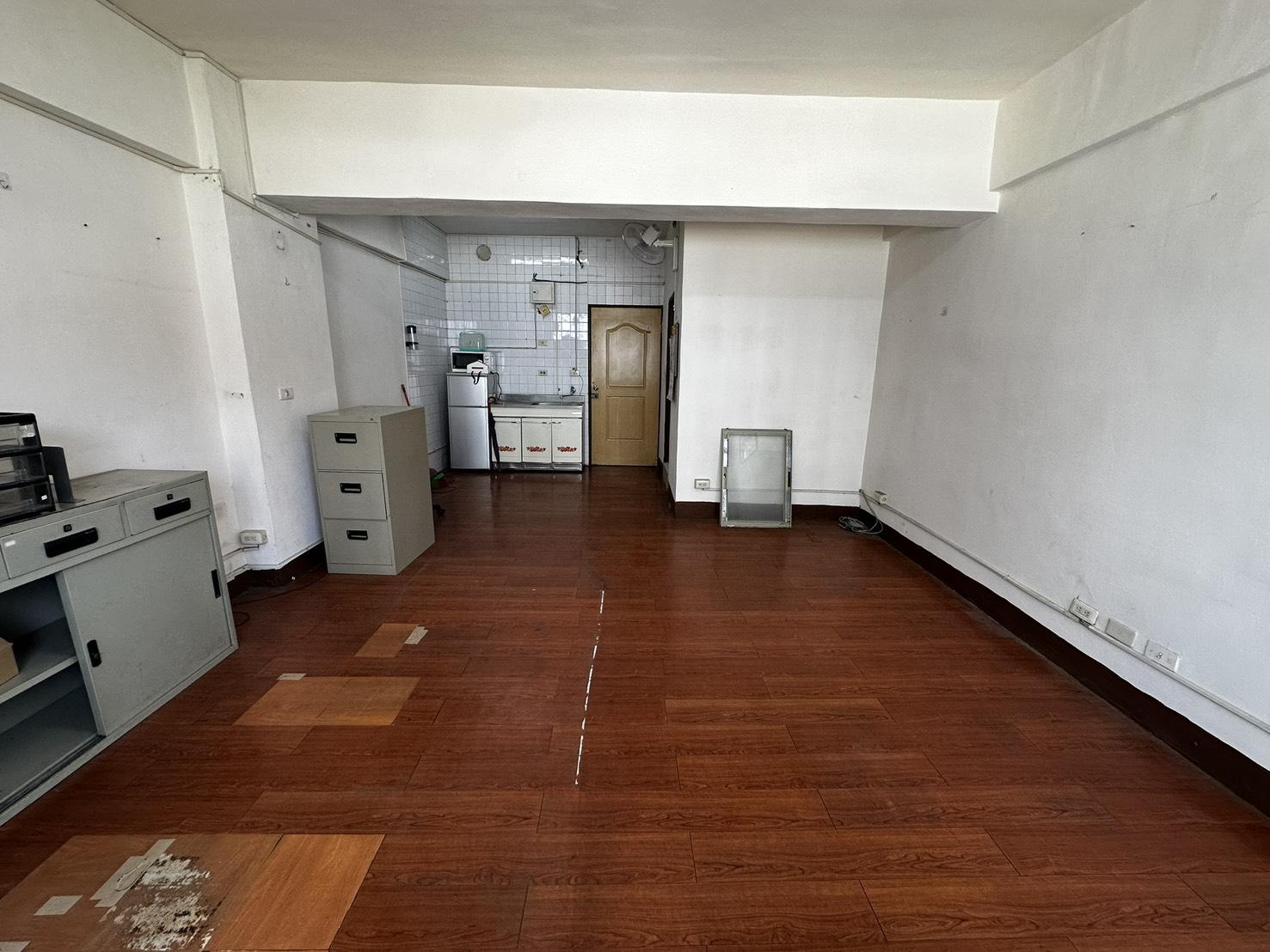 三多路上大空間好套房