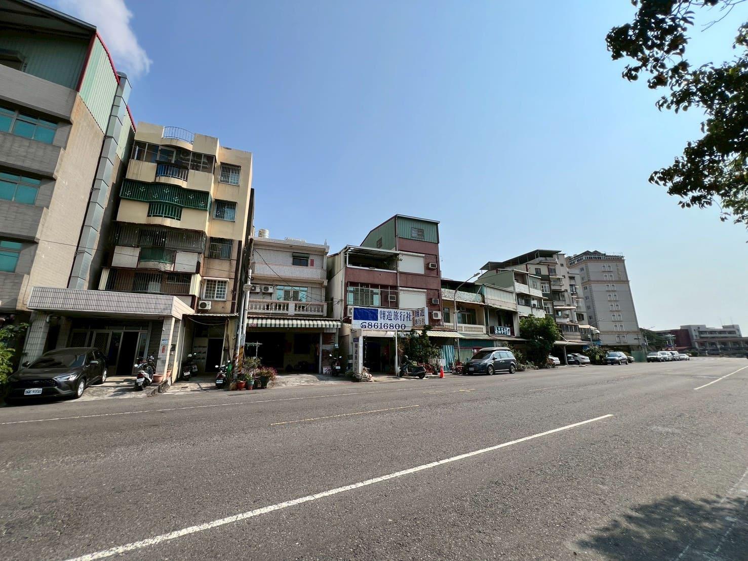 小港麥當勞宏平商圈 /免整理3房公寓一樓