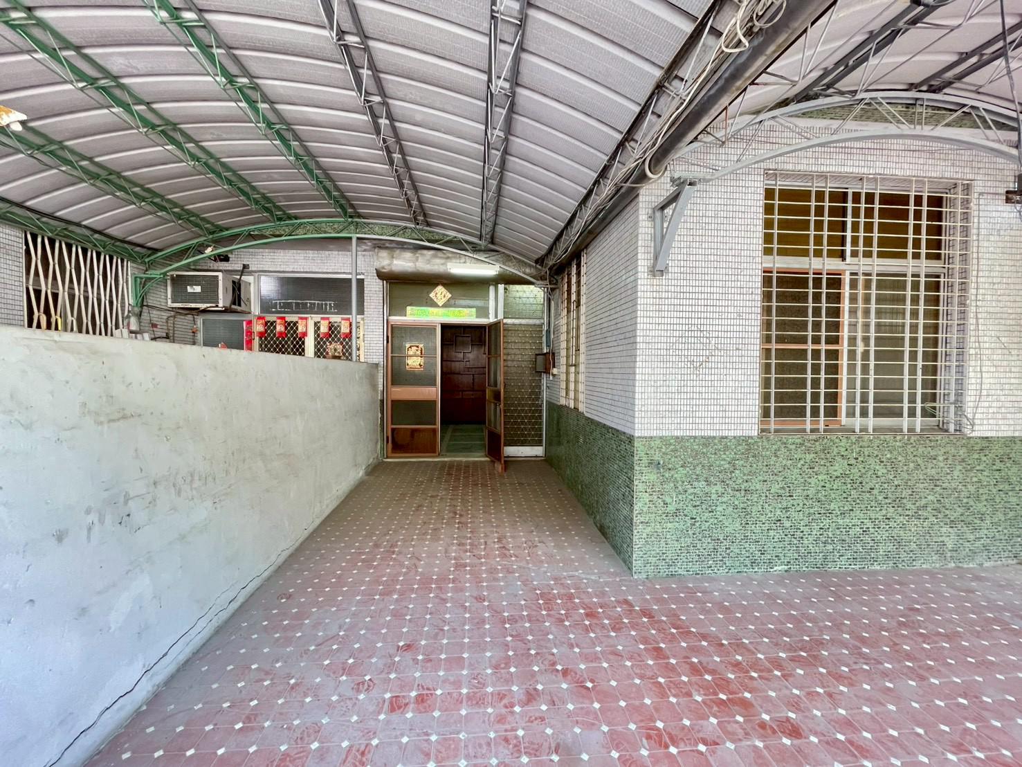 有溫度的家｜善化車站｜大面寬庭院懷舊透天